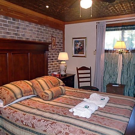 Gite La Halte Du Verger Bed And Breakfast Riviere-du-Loup Ngoại thất bức ảnh