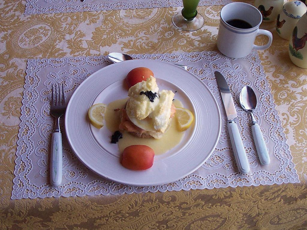 Gite La Halte Du Verger Bed And Breakfast Riviere-du-Loup Ngoại thất bức ảnh