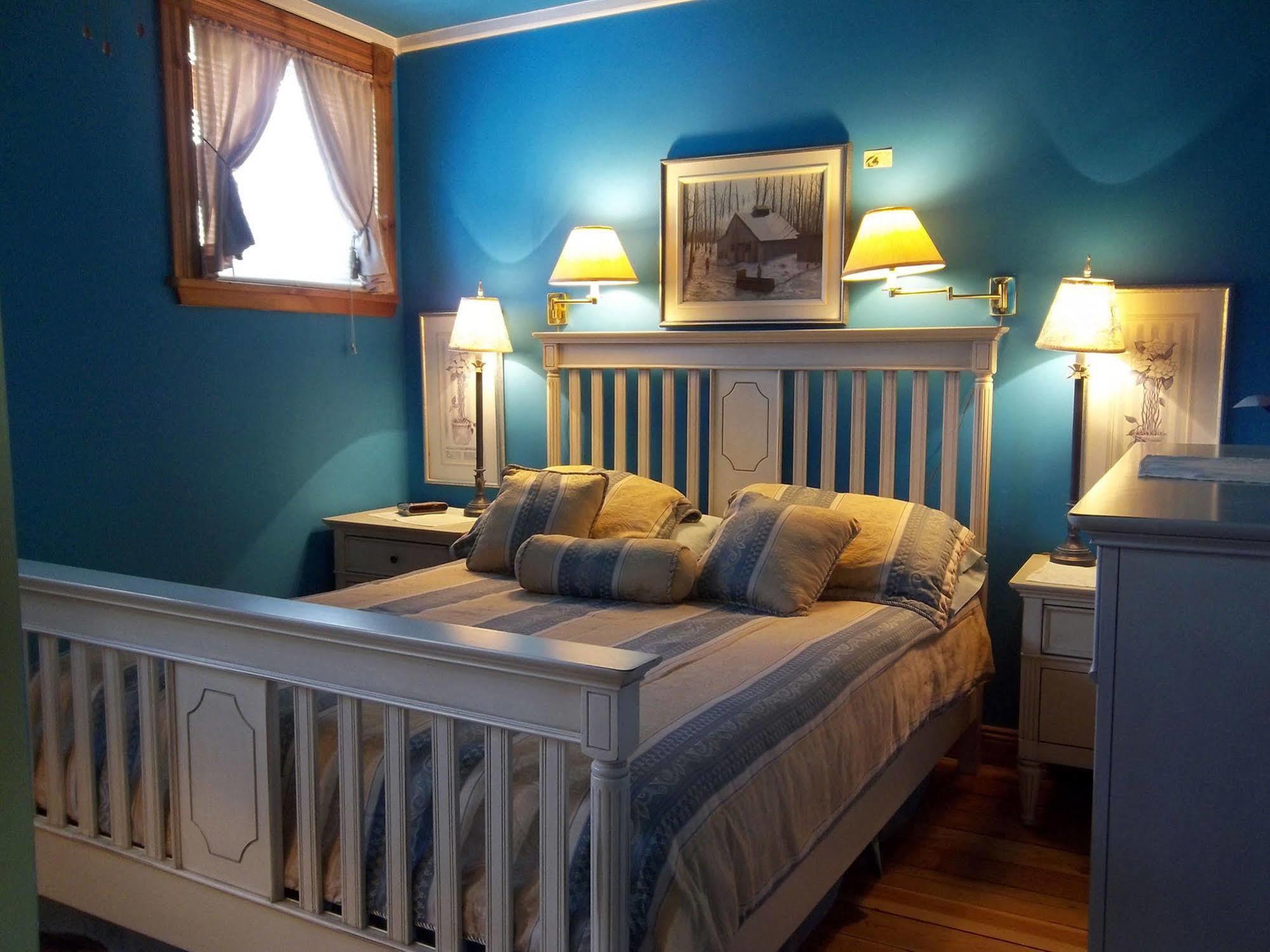 Gite La Halte Du Verger Bed And Breakfast Riviere-du-Loup Ngoại thất bức ảnh