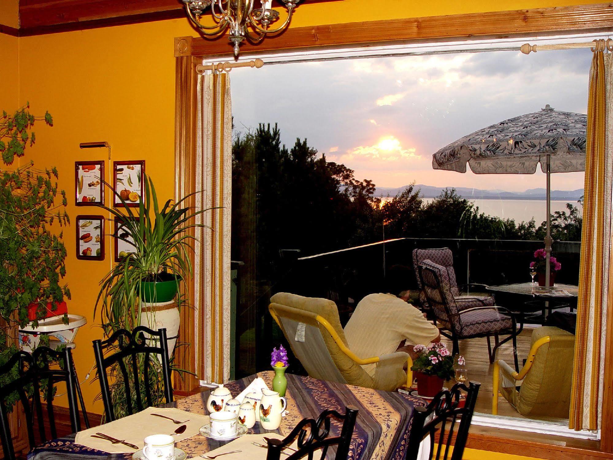 Gite La Halte Du Verger Bed And Breakfast Riviere-du-Loup Ngoại thất bức ảnh